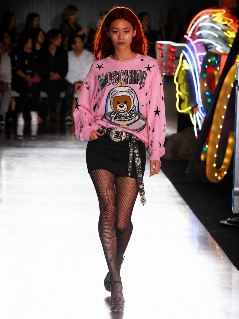 Moschino Runway Virgin Wool Pink Teddy Bear Space Star Sweater Size Medium/L